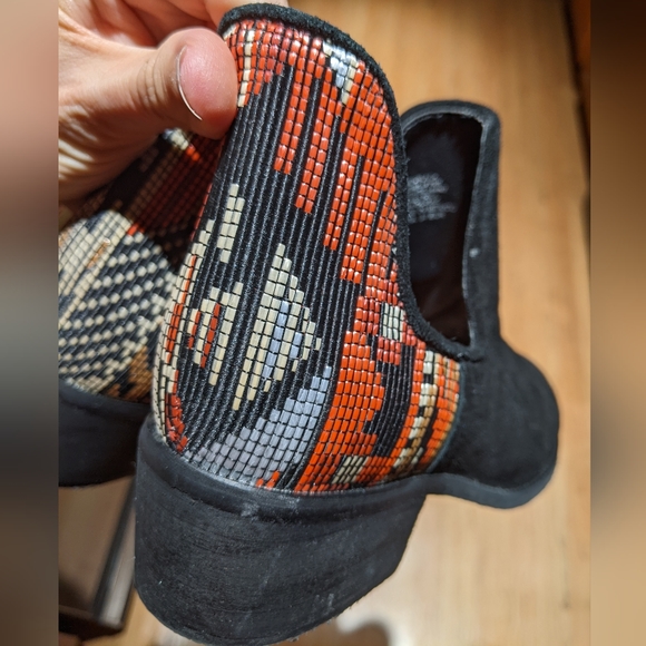 Charleston Shoe Co Aiken Bootie 7 black suede - Picture 2 of 9